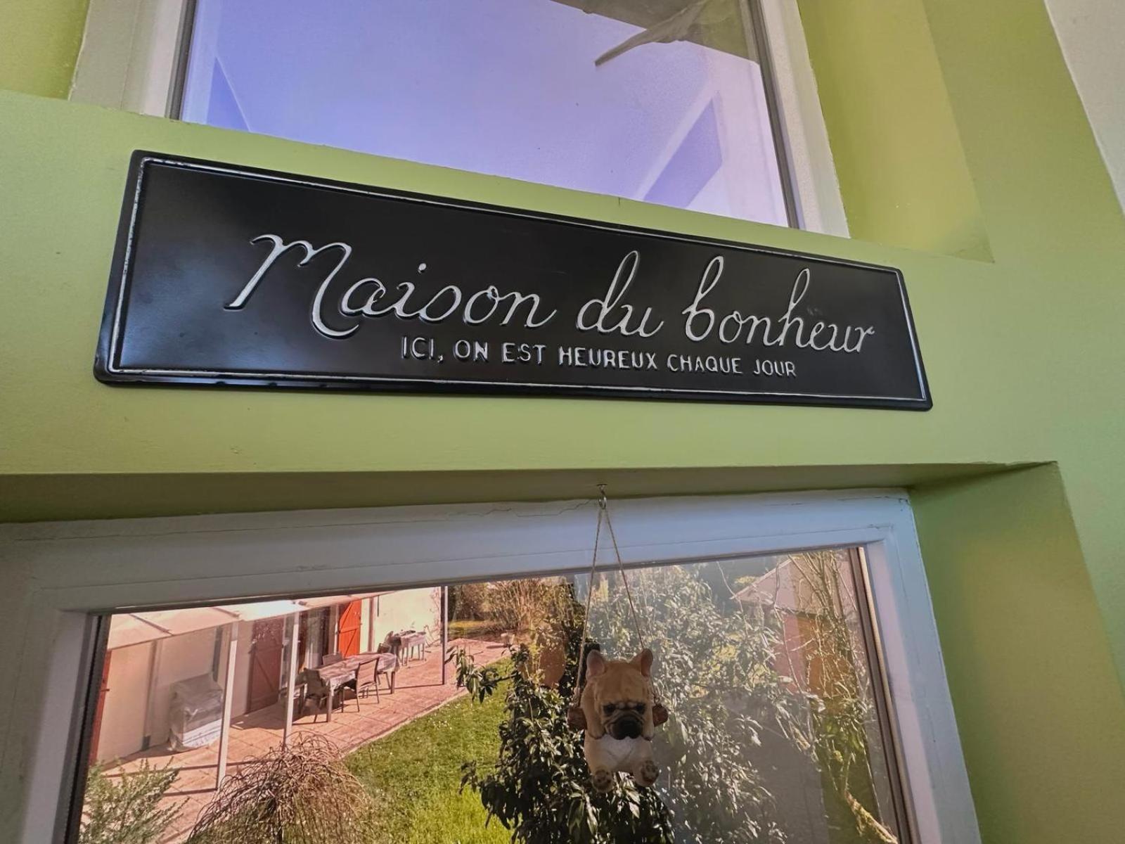 Maison Du Bonheur Montigny-les-Metz Екстер'єр фото